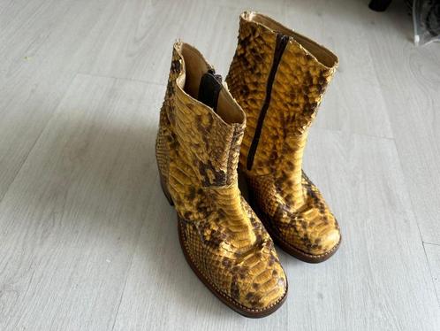 Sendra python laarsjes met blokhak maat 37, Kleding | Dames, Schoenen, Zo goed als nieuw, Lage of Enkellaarzen, Overige kleuren