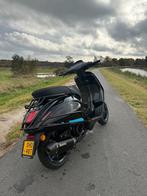 Vespa sprint 125cc 4t Brom Akrapovic VANDAAG 3000!!, Fietsen en Brommers, Scooters | Vespa, Ophalen of Verzenden, Zo goed als nieuw