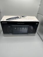 Psp slim and lite boxed complete, Ophalen of Verzenden, Zo goed als nieuw
