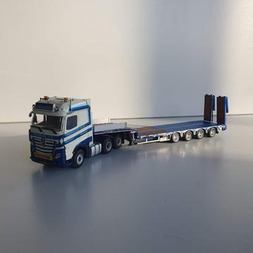 Schoones Mercedes 1/50 beschikbaar voor biedingen