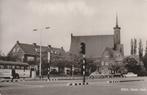 GOES Geref. Kerk met Bus en VW Kevers, Verzamelen, Ansichtkaarten | Nederland, Verzenden, 1960 tot 1980, Ongelopen, Zeeland