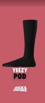 NIEUWE Yeezy Pods + Aankoopbewijs van Kanye Ye West YZY Pod, Kleding | Heren, Nieuw, Ophalen of Verzenden, Zwart