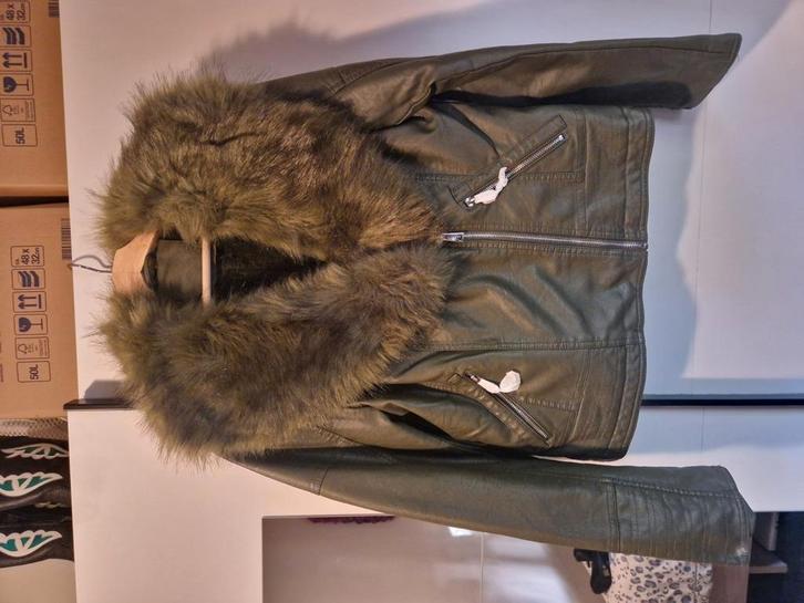 Leer (nep) jasje, Kleding | Dames, Jassen | Winter, Nieuw, Maat 38/40 (M), Groen, Ophalen of Verzenden