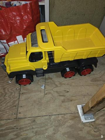 Grote Gele Kiepwagen Speelgoed - Bouwmachine voor Kinderen beschikbaar voor biedingen