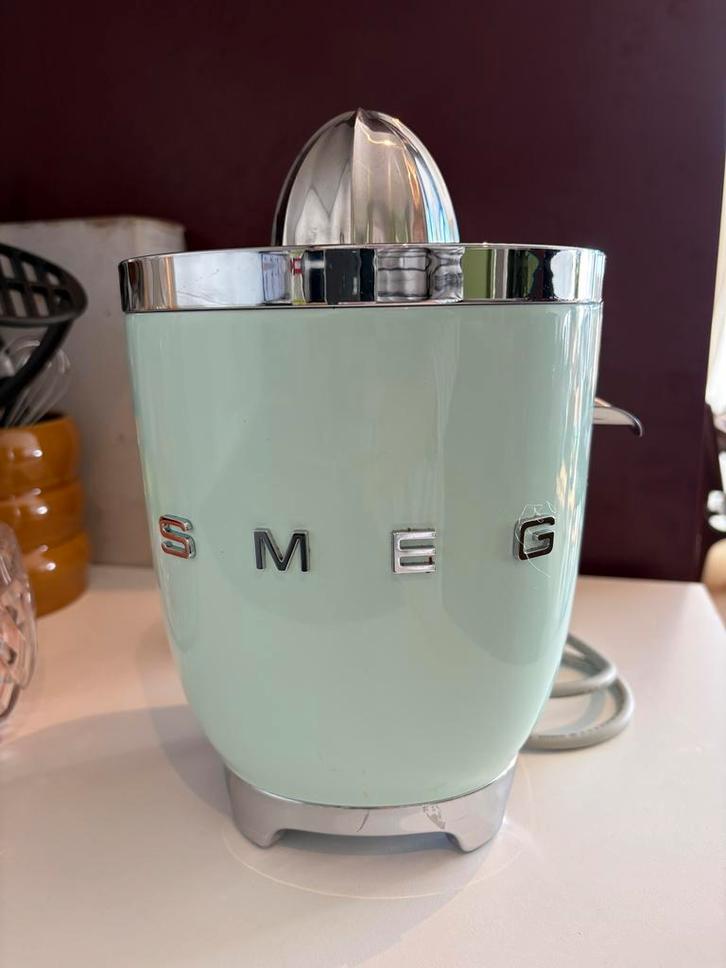 Smeg Citruspers - Mintgroen, Witgoed en Apparatuur, Juicers, Gebruikt, Citruspers, Elektrisch, Ophalen of Verzenden