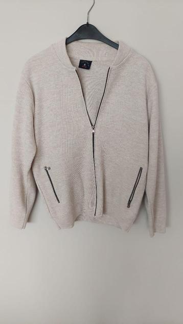 Prachtig vest lange mouw XL - crème - amper gedragen beschikbaar voor biedingen