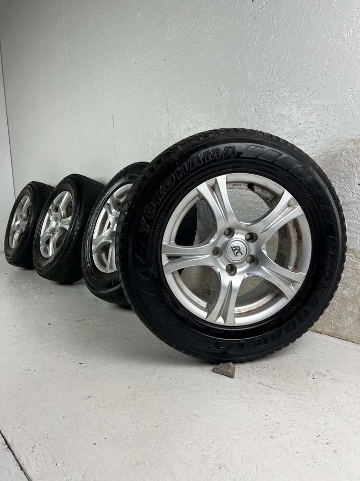 Toyota RAV4 Honda CRV Nissan winter velgen 16" 5x114.3 ET45, Auto-onderdelen, Banden en Velgen, Banden en Velgen, Winterbanden