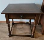 Houten bijzettafel met lade, Huis en Inrichting, Tafels | Bijzettafels, 45 tot 60 cm, Minder dan 55 cm, Gebruikt, Klassiek