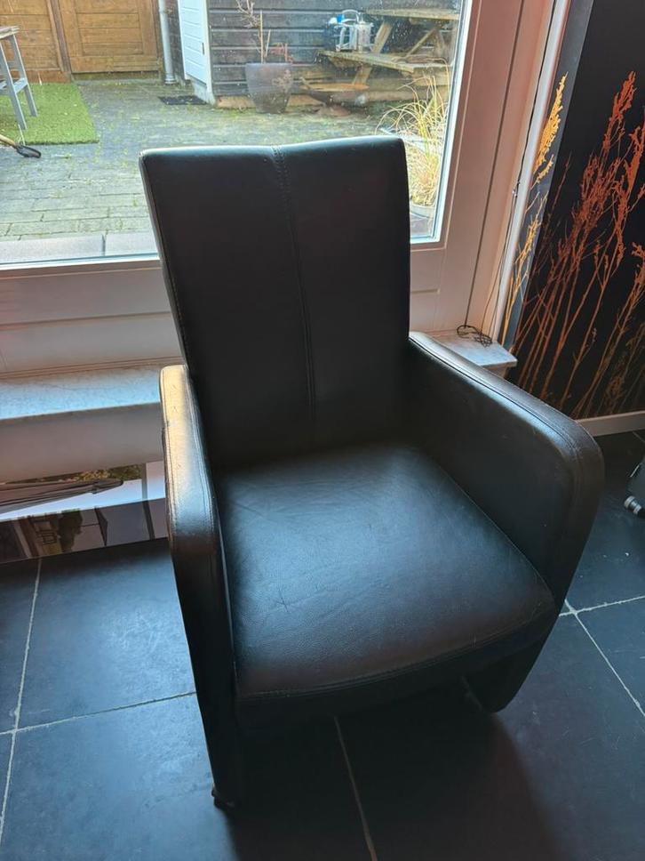 Leren eetkamerstoelen Goossens model Riva (6 stuks), Huis en Inrichting, Stoelen, Gebruikt, Vijf, Zes of meer stoelen, Leer, Zwart