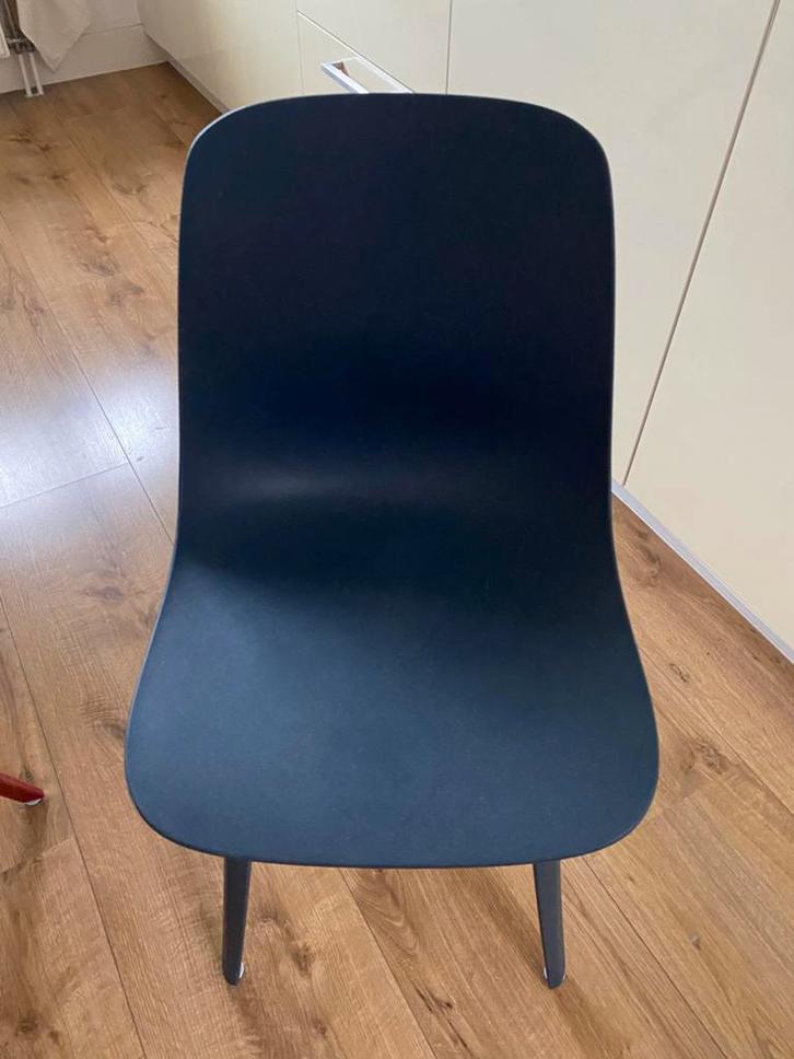 IKEA ODGER Eetkamerstoelen - Rood, Blauw, Wit, Huis en Inrichting, Stoelen, Gebruikt, Drie, Kunststof, Rood, Ophalen