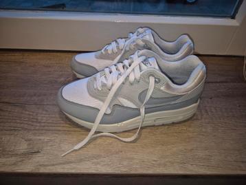 Nike air max 1 maat 38 beschikbaar voor biedingen