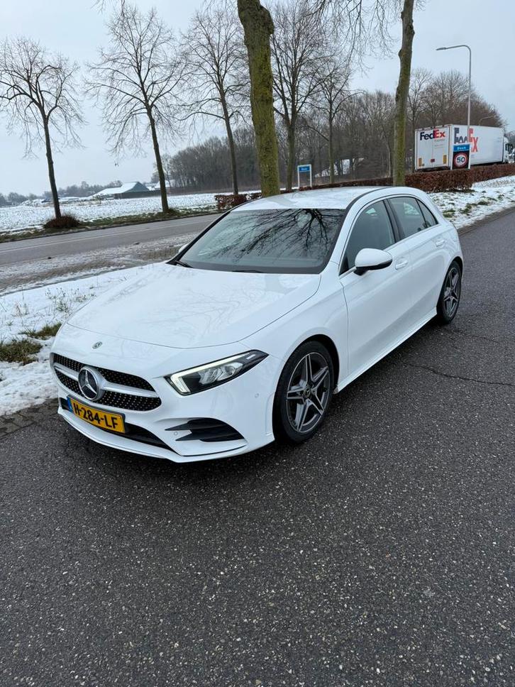 Mercedes-Benz A-Klasse A 180 136pk 7G-DCT 2020 Wit, Auto's, Mercedes-Benz, Particulier, A-Klasse, ABS, Achteruitrijcamera, Adaptieve lichten