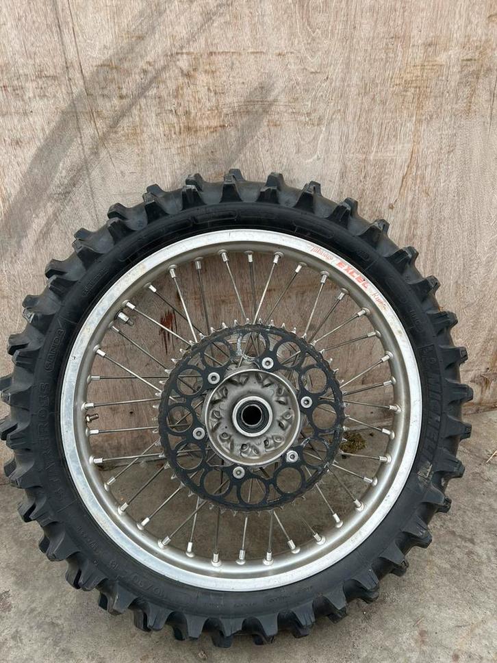 Suzuki rmz 450 achterwiel zand, Motoren, Onderdelen | Suzuki, Gebruikt, Ophalen of Verzenden