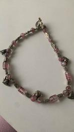 Roze kralen ketting met bedels als nieuw, Ophalen of Verzenden, Gebruikt, Roze, Overige materialen