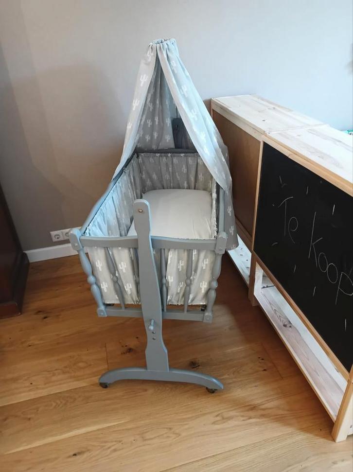 Vintage wieg 90x40 cm, Kinderen en Baby's, Babywiegjes en Ledikanten, Gebruikt, Wieg, Ophalen