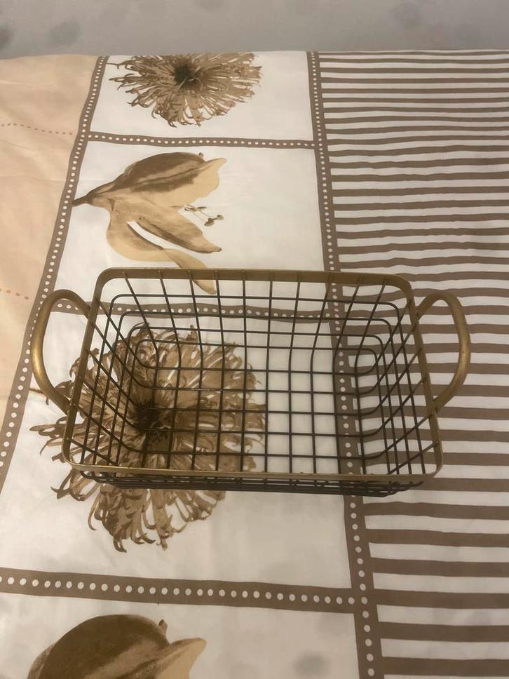 Metalen Mand met Handvatten, Huis en Inrichting, Woonaccessoires | Schalen en Manden, Gebruikt, Mand, Rechthoekig, Overige materialen