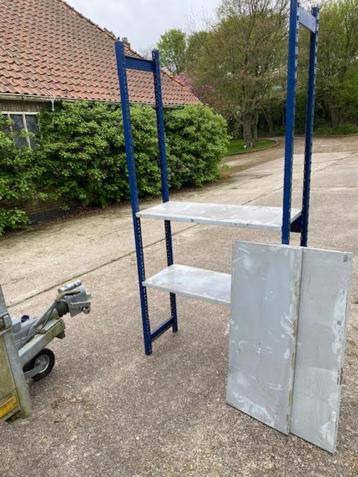 6 meter magazijn legbordstelling beschikbaar voor biedingen