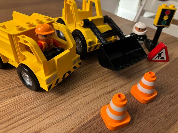 Duplo Kiepwagen, Graafmachine & Politie, Kinderen en Baby's, Speelgoed | Duplo en Lego, Gebruikt, Duplo, Complete set, Ophalen of Verzenden