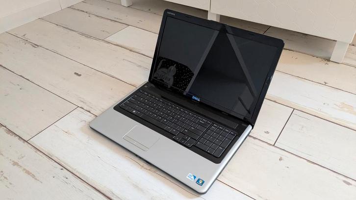 17 inch Dell Inspiron 1750 laptop, Computers en Software, Windows Laptops, Gebruikt, 17 inch of meer, Qwerty, Ophalen