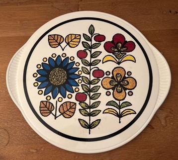 Serveerschaal voor taart, Limburgse vlaai, doorsnee 31 cm. beschikbaar voor biedingen