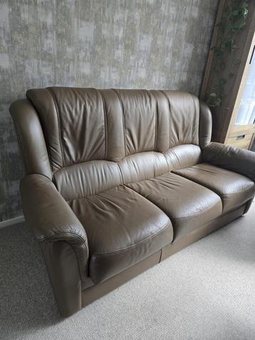 Leren Bankstel: 1-zits & 2-zits beschikbaar voor biedingen