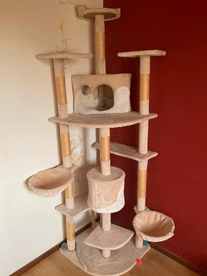 Grote krabpaal gratis, Dieren en Toebehoren, Krabmeubelen, Gebruikt, Krabpaal, Ophalen