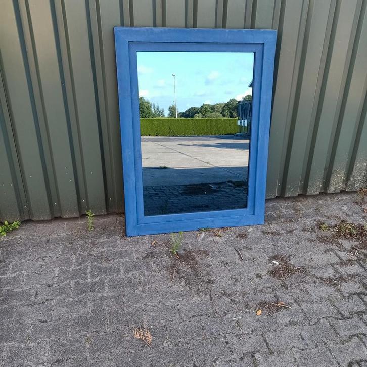 Te koop meerdere dezelfde kunststof draaikiepramen., Doe-het-zelf en Verbouw, Glas en Ramen, Gebruikt, Ophalen