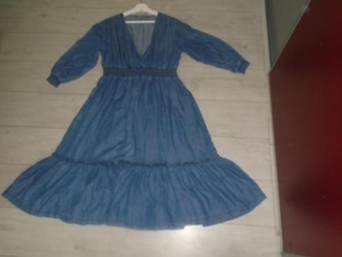 DiDi Prachtige Lange Spijker Jurk Lyocell maat 42/44 ZGAN, Kleding | Dames, Jurken, Zo goed als nieuw, Maat 42/44 (L), Blauw, Onder de knie