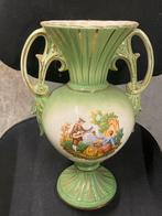 Vintage Vaas met Romantisch Tafereel, Antiek en Kunst, Antiek | Vazen, Ophalen