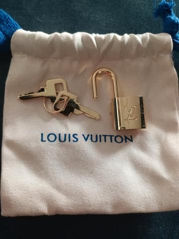 Louis Vuitton slotje beschikbaar voor biedingen
