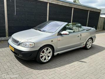 Opel Astra Cabriolet 2.2-16V beschikbaar voor biedingen