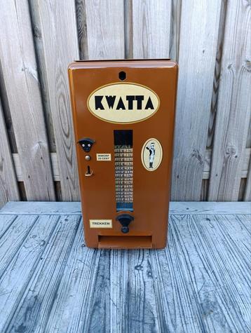 Gerestaureerde Kwatta chocolade repen automaat  beschikbaar voor biedingen
