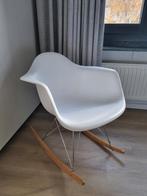 Fijne witte schommelstoel, Huis en Inrichting, Ophalen, Gebruikt, Wit, Eén