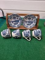 Kop en schotels met muur rek, Ophalen of Verzenden, 'T Olde Gre-j, Info@toldegrej.nl, Endepoelstraat 20f Didam