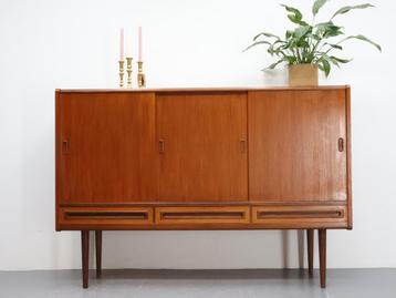 Vintage wandmeubel | Deens design | Teak | Schuifdeuren  beschikbaar voor biedingen