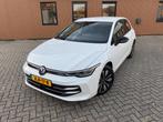 Volkswagen GOLF 1.5 eTSI Life Edition GOAL, Auto's, Wit, Bedrijf, Geïmporteerd, 660 kg