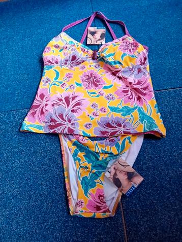 nieuwe prothese Tankini  van Cyell  beschikbaar voor biedingen