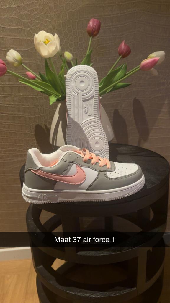 Nike air force 1, Kleding | Dames, Schoenen, Nieuw, Ophalen of Verzenden, Sneakers of Gympen, Roze