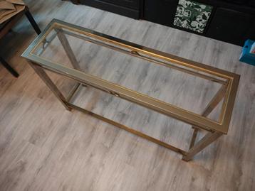 Mooi witgoud kleurige sidetable / 32 x 110 x 75 beschikbaar voor biedingen