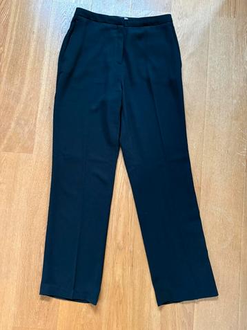 H&M zwarte rechte dames pantalon maat 38/40 beschikbaar voor biedingen
