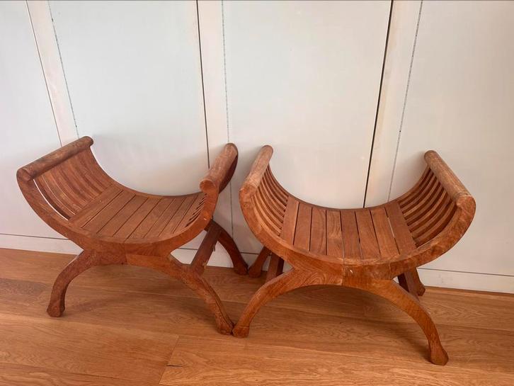 Romeinse krukjes van hout 60 cm hoog, 67 cm breed, Antiek en Kunst, Antiek | Meubels | Stoelen en Banken, Ophalen