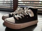 Tommy Hilfiger schoenen maat 33, Ophalen of Verzenden, Zo goed als nieuw, Jongen of Meisje, Schoenen