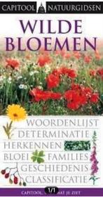 WILDE BLOEMEN capitool natuurgids, Ophalen of Verzenden, Zo goed als nieuw