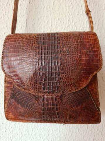 Vintage damestasje met schouderband (kroko?). beschikbaar voor biedingen