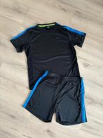 Voetbal tenue, Ophalen, Zo goed als nieuw, Trainingspak