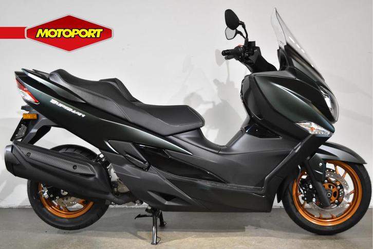 Suzuki AN 400 BURGMAN (bj 2026), Motoren, Motoren | Suzuki, Bedrijf, Overig, 12 t/m 35 kW, ABS, LED Verlichting, Traction Control