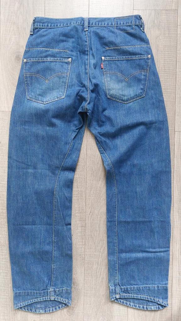 Vintage Levis Engineered Twisted loose jeans 33, Kleding | Heren, Spijkerbroeken en Jeans, Gedragen, W33 - W34 (confectie 48/50)