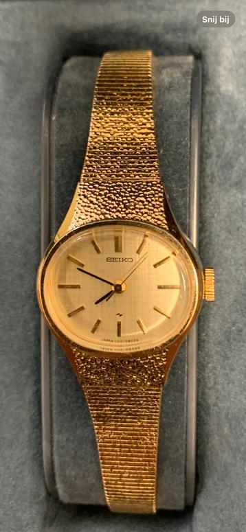 Horloge vintage Seiko en Pontiac dameshorloges gouden kast beschikbaar voor biedingen