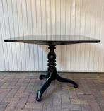 Zwarte vierkante tafel met gedraaide 3-poot, Antiek en Kunst, Antiek | Meubels | Tafels, Ophalen