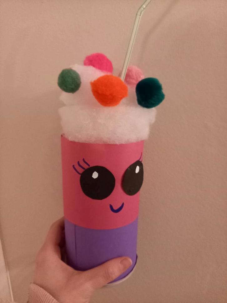Sinterklaas surprise bubbletea milkshake, Diversen, Sinterklaas, Zo goed als nieuw, Ophalen